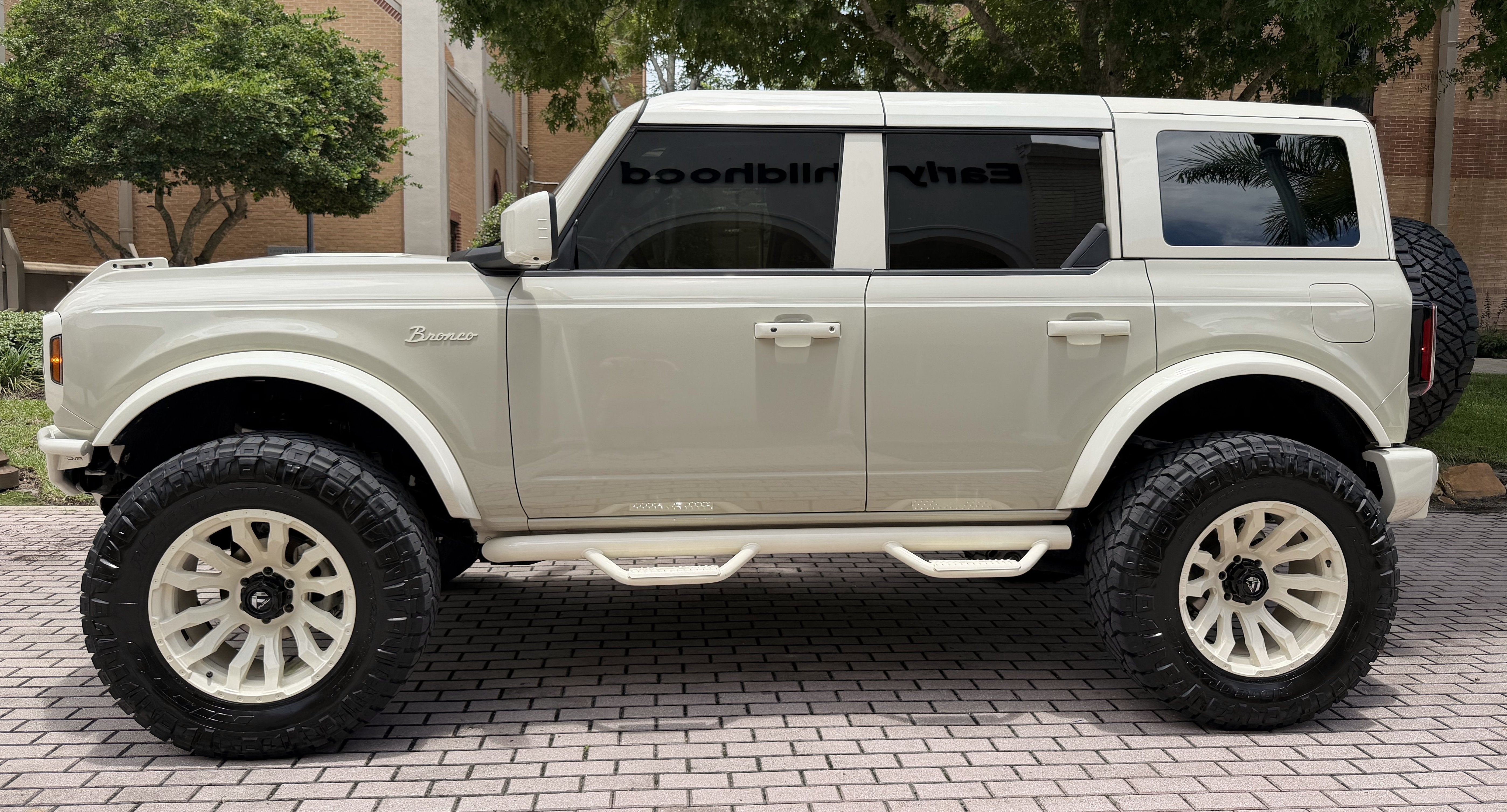 ford bronco 4-door 2026 1FMDE7BH9TLA66088 image ford bronco 4-door 2026 1FMDE7BH9TLA66088 image